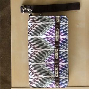 LeSportsac wallet clutch
